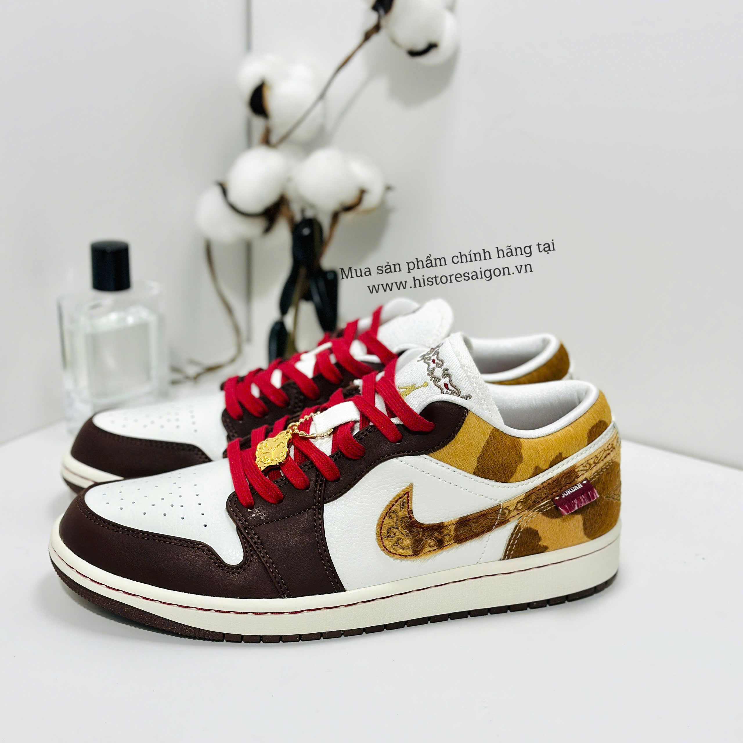 2256 - Giày Nike Air Jordan 1 Low SE Year of the Horse IQ5321-121 [HÀNG CHÍNH HÃNG]
