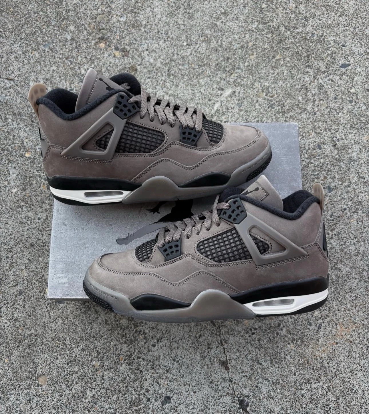 1894 - Giày Nike Jordan 4 Retro 'Cave Stone' FQ8138-200 [HÀNG CHÍNH HÃNG]