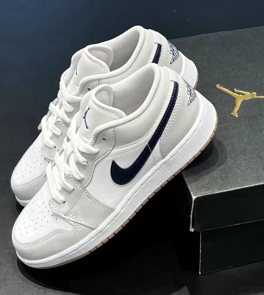 2615 - Giày Nike Air Jordan 1 Low GS 'White Neutral Grey' 553560-146 [HÀNG CHÍNH HÃNG]