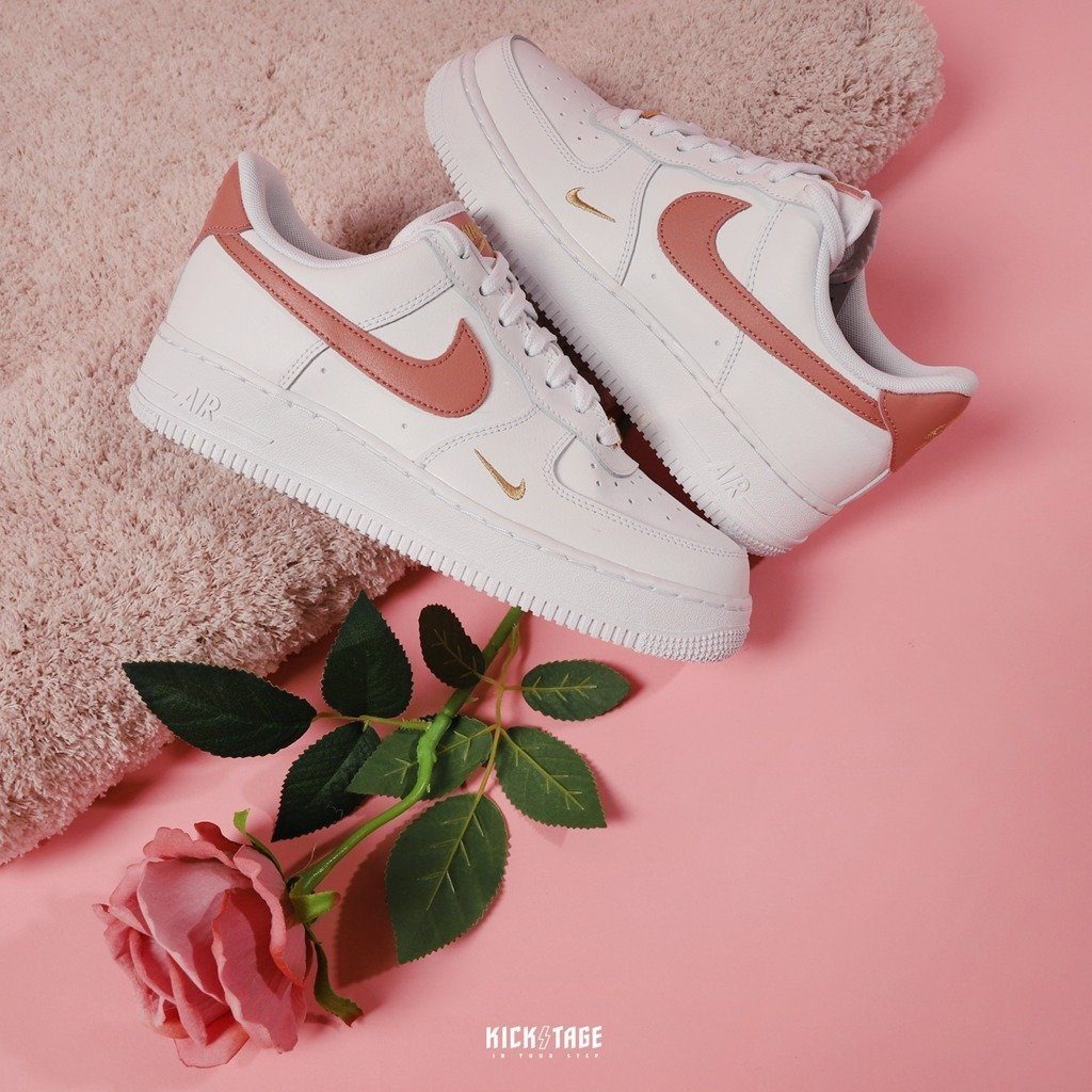Nike Air Force Low 07 Essential Rust Pink Nike Air Force 07