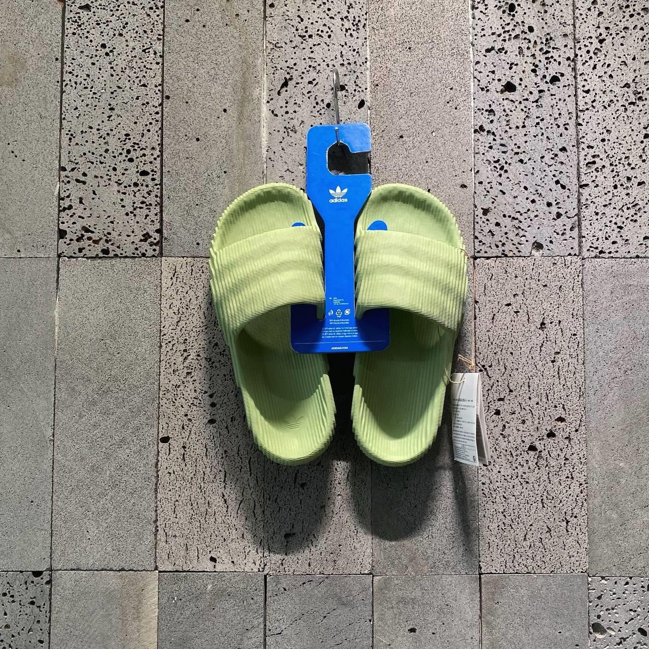 1367 -  Dép Adidas Adilette 22 - Magic Lime - GX6946 [HÀNG CHÍNH HÃNG]