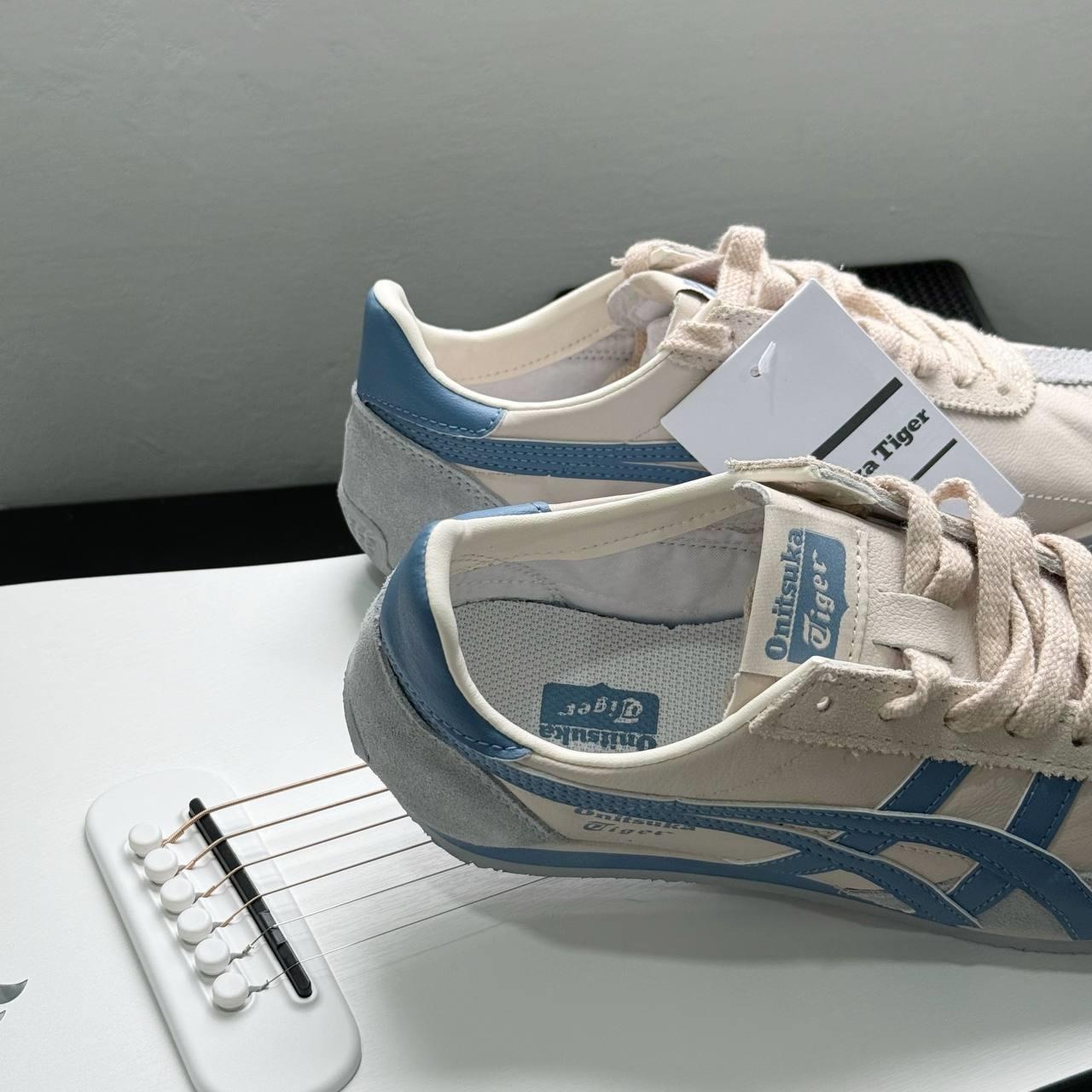 1529 - Giày Onitsuka Tiger Runspark Cream Light Blue 1183B480-250 [HÀNG CHÍNH HÃNG]