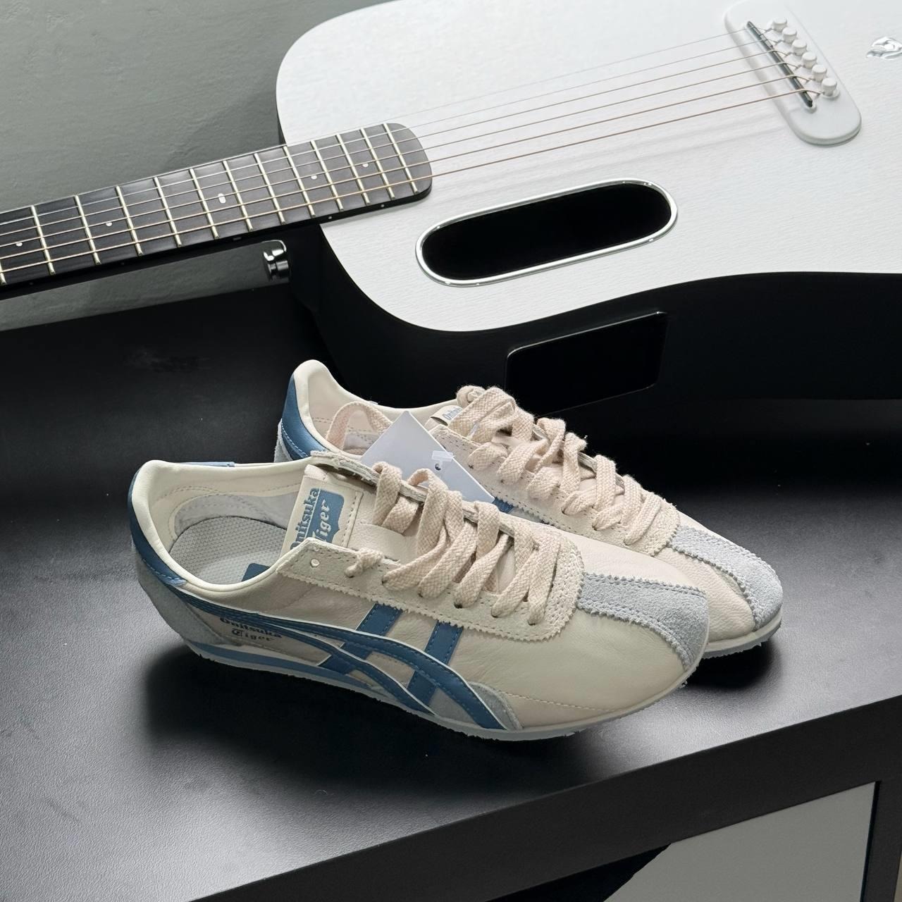 1529 - Giày Onitsuka Tiger Runspark Cream Light Blue 1183B480-250 [HÀNG CHÍNH HÃNG]