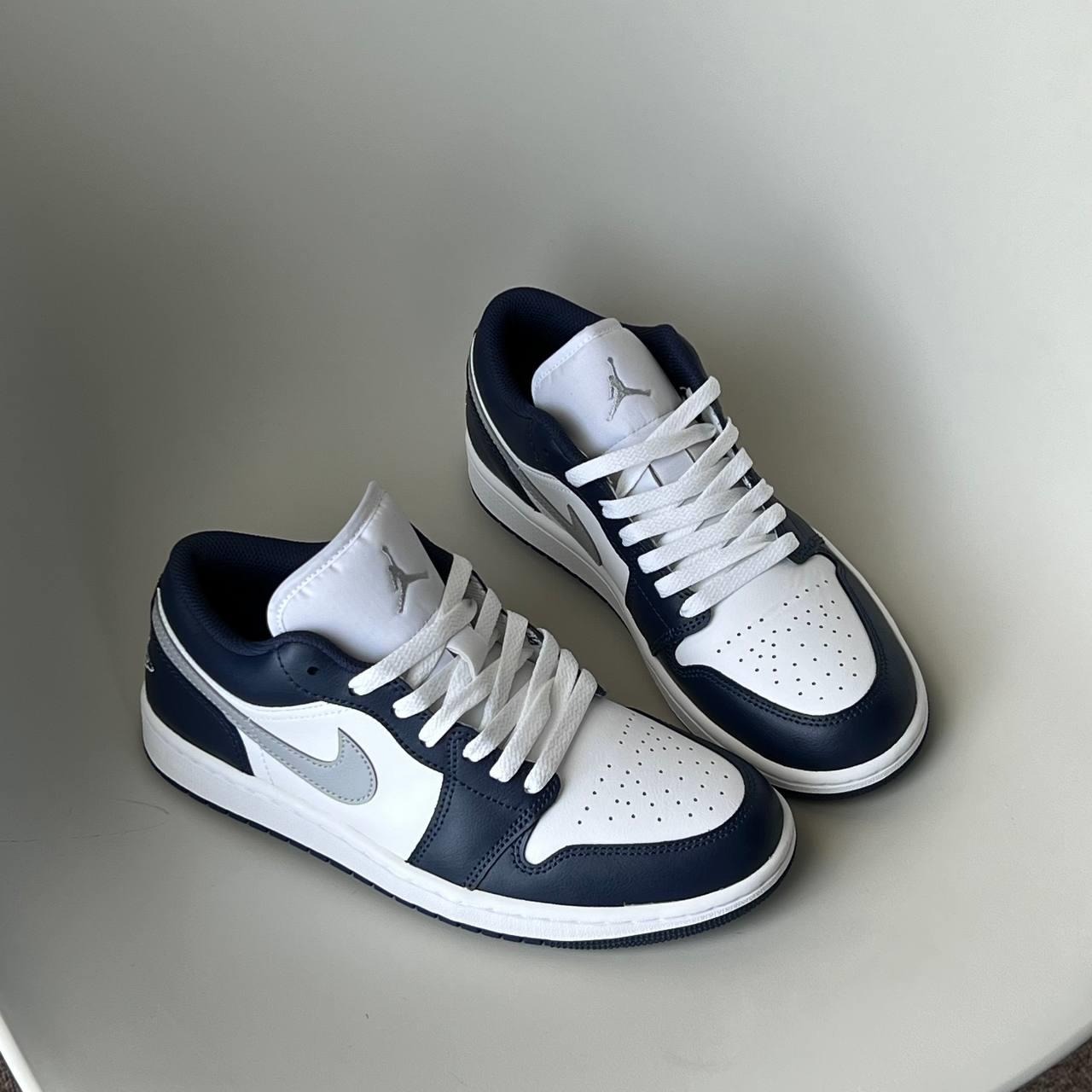 1749 - Giày Nike Air Jordan 1 Low Midnight Navy 553558-141 / 553560-141 [HÀNG CHÍNH HÃNG]