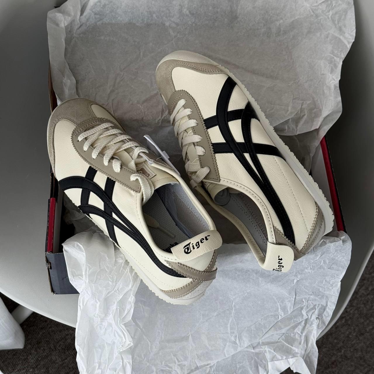 1526 - Giày Onitsuka Tiger Mexico 66 Ivory Black 1183C102-752 [HÀNG CHÍNH HÃNG]