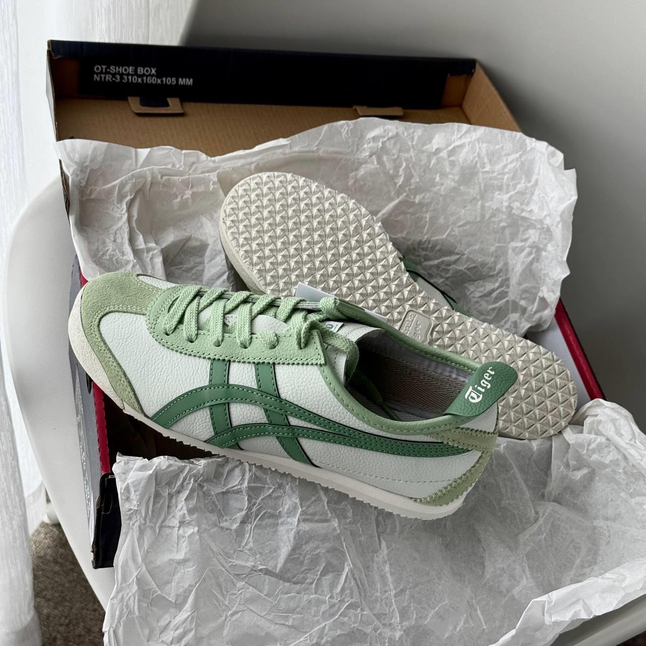 2123 - Giày Onitsuka Tiger Airy Green 1183A201-304 [HÀNG CHÍNH HÃNG]