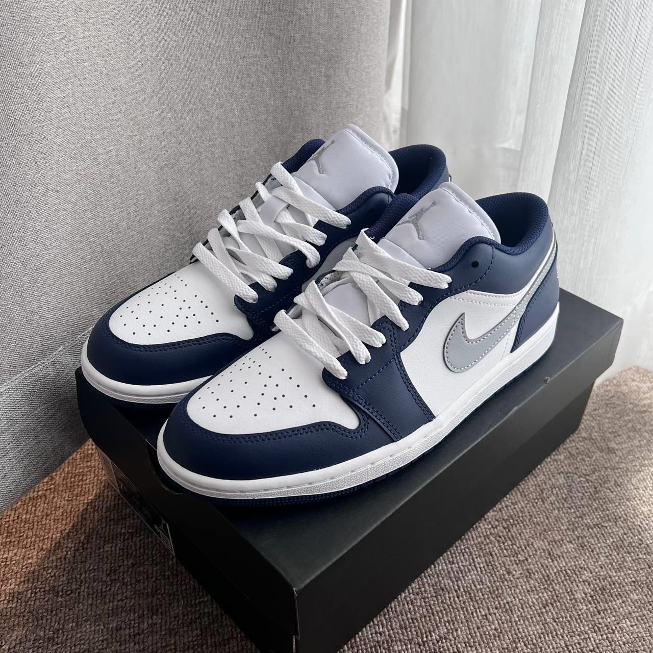 1749 - Giày Nike Air Jordan 1 Low Midnight Navy 553558-141 / 553560-141 [HÀNG CHÍNH HÃNG]