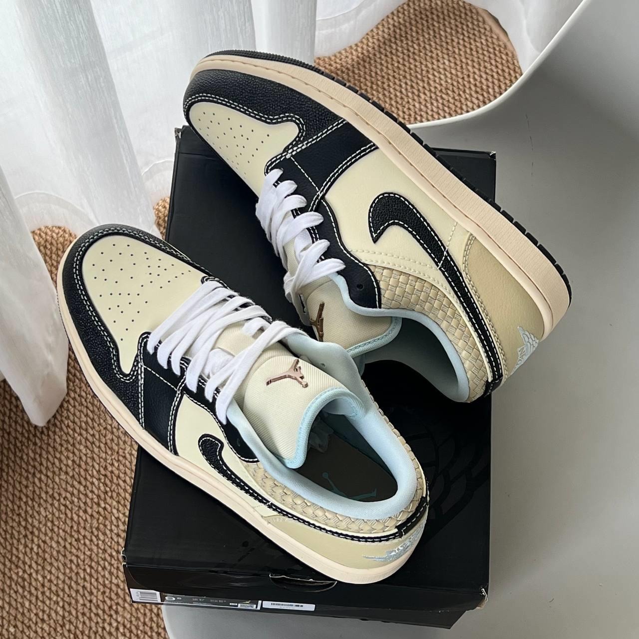 1377 - Giày Nike Air Jordan 1 Low SE Coconut Milk Black HQ3437-101 [HÀNG CHÍNH HÃNG]