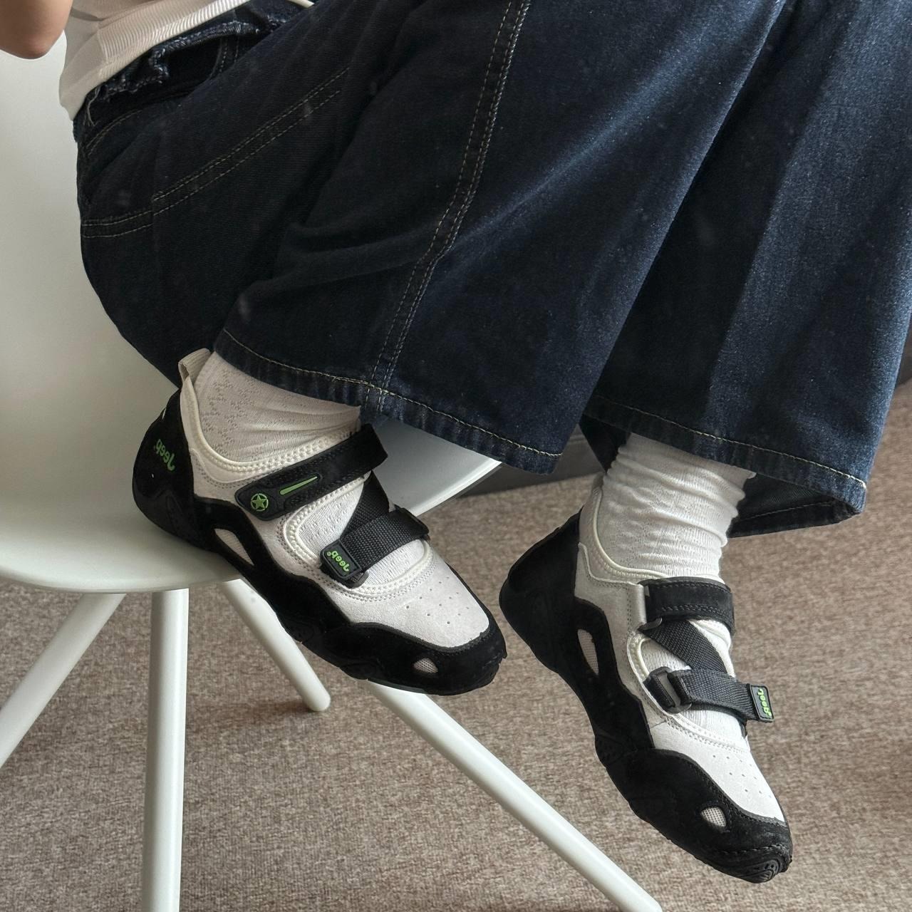 2100 - Giày Jeep Outdoor Shoes Women's Low Top Gray PX241WAS882 [HÀNG CHÍNH HÃNG]