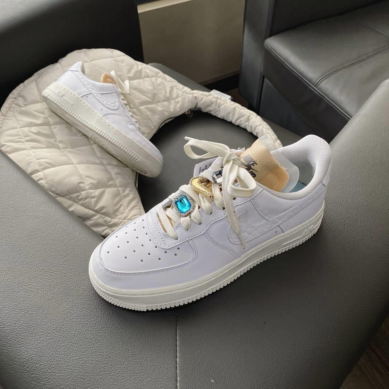 2227 - Giày Nike Air Force 1 Low 07 LX Bling Bling CZ8101-100 [HÀNG CHÍNH HÃNG]