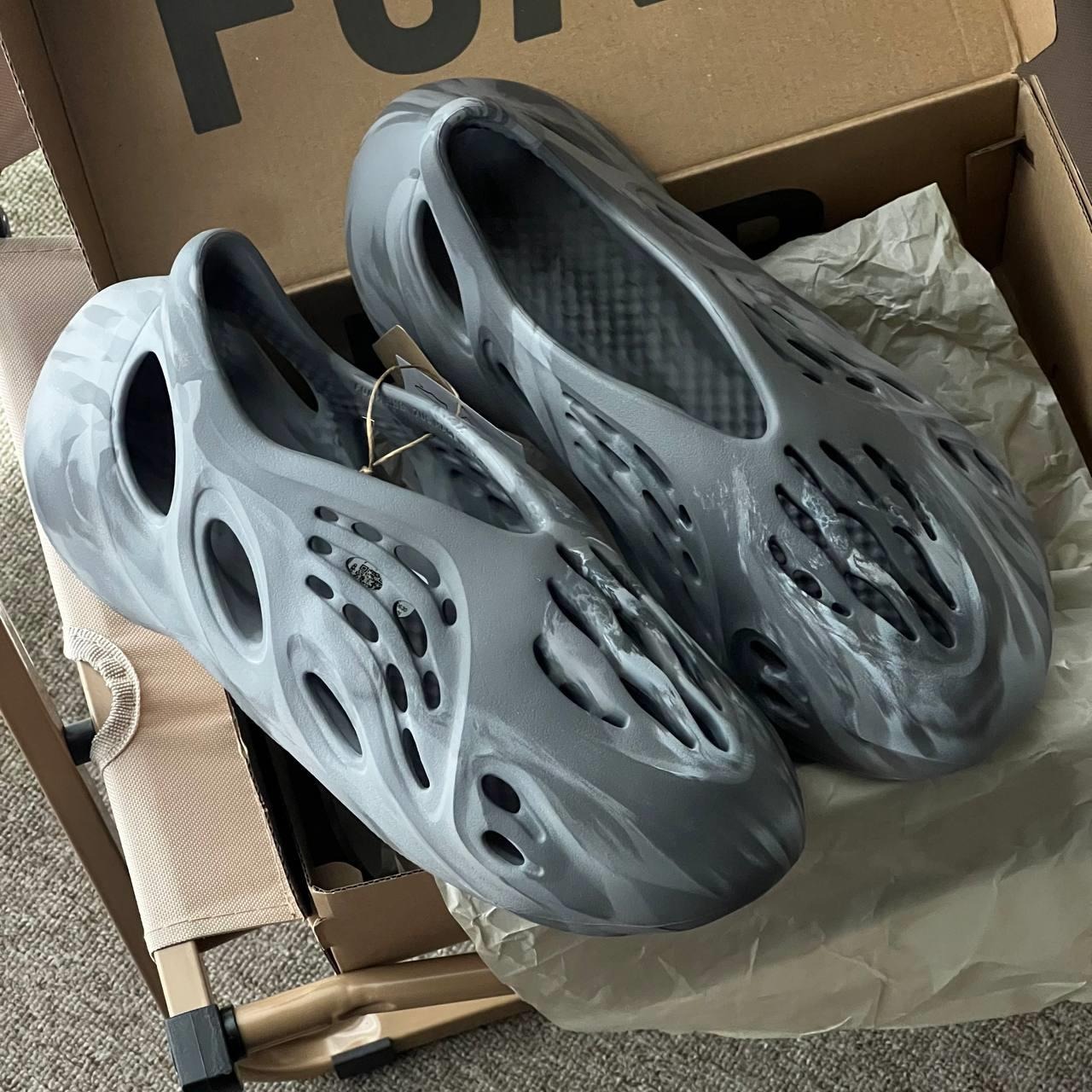 2209 - Giày Adidas Yeezy Foam Runner 'MX Granite' IE4931 [HÀNG CHÍNH HÃNG]