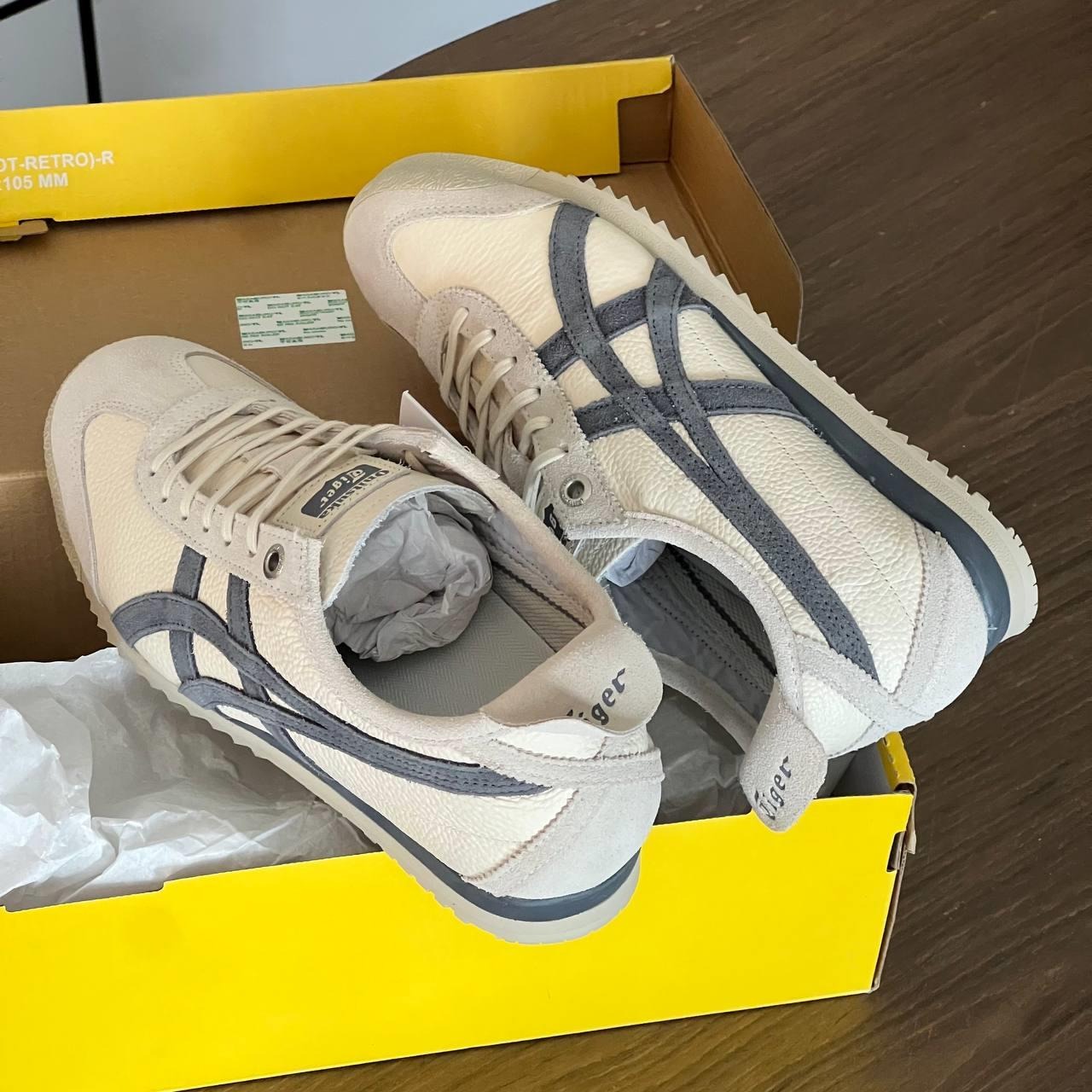 2587 - Giày Onitsuka Tiger Mexico 66 SD Birch 1183C015-200 [HÀNG CHÍNH HÃNG]