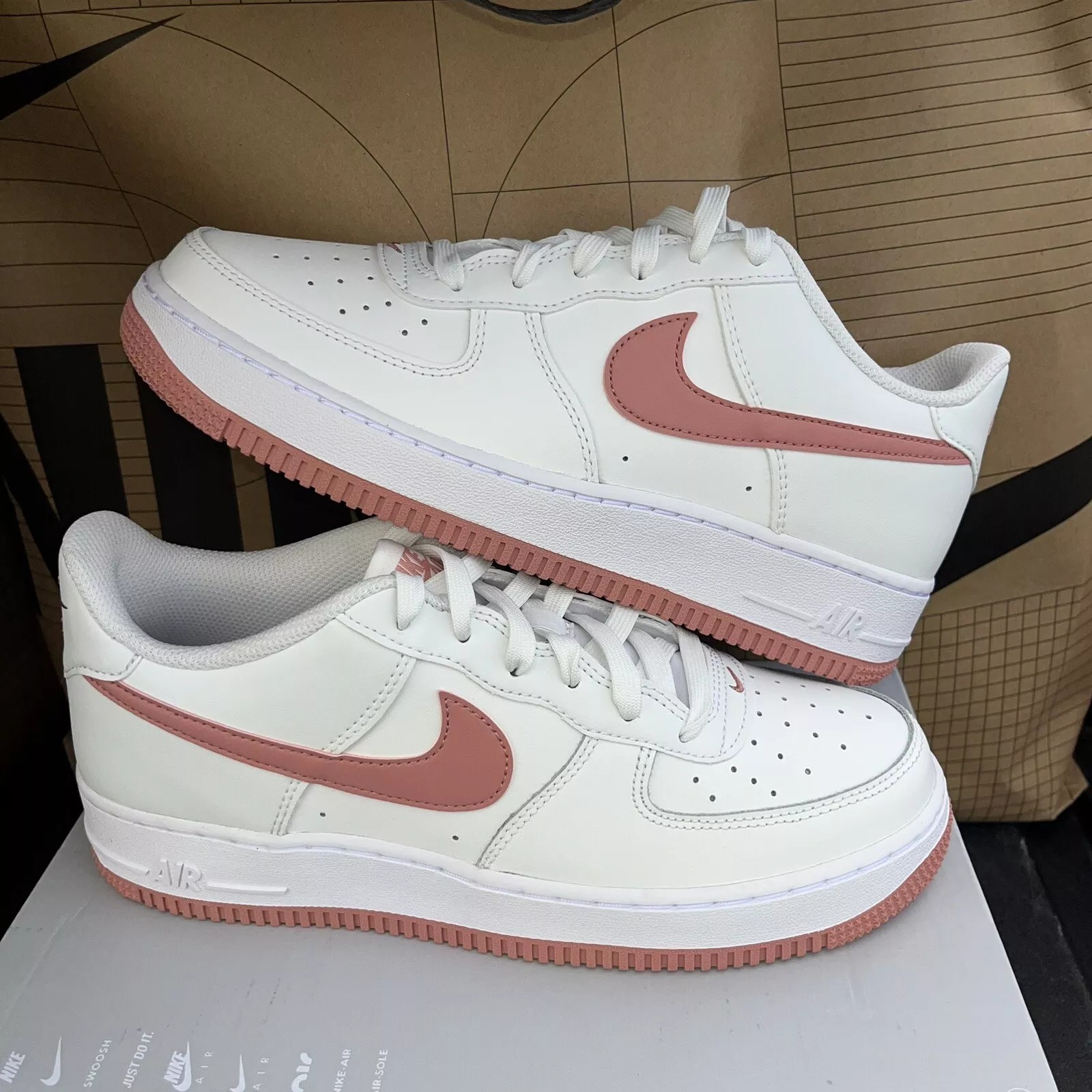 Giày Nike Air Force White Red Stardust DV7762 102