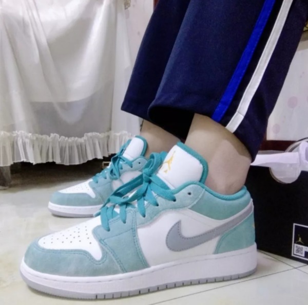 324-  Giày Nike JD 1 Low "New Emerald" - DO8244-301 [HÀNG CHÍNH HÃNG]