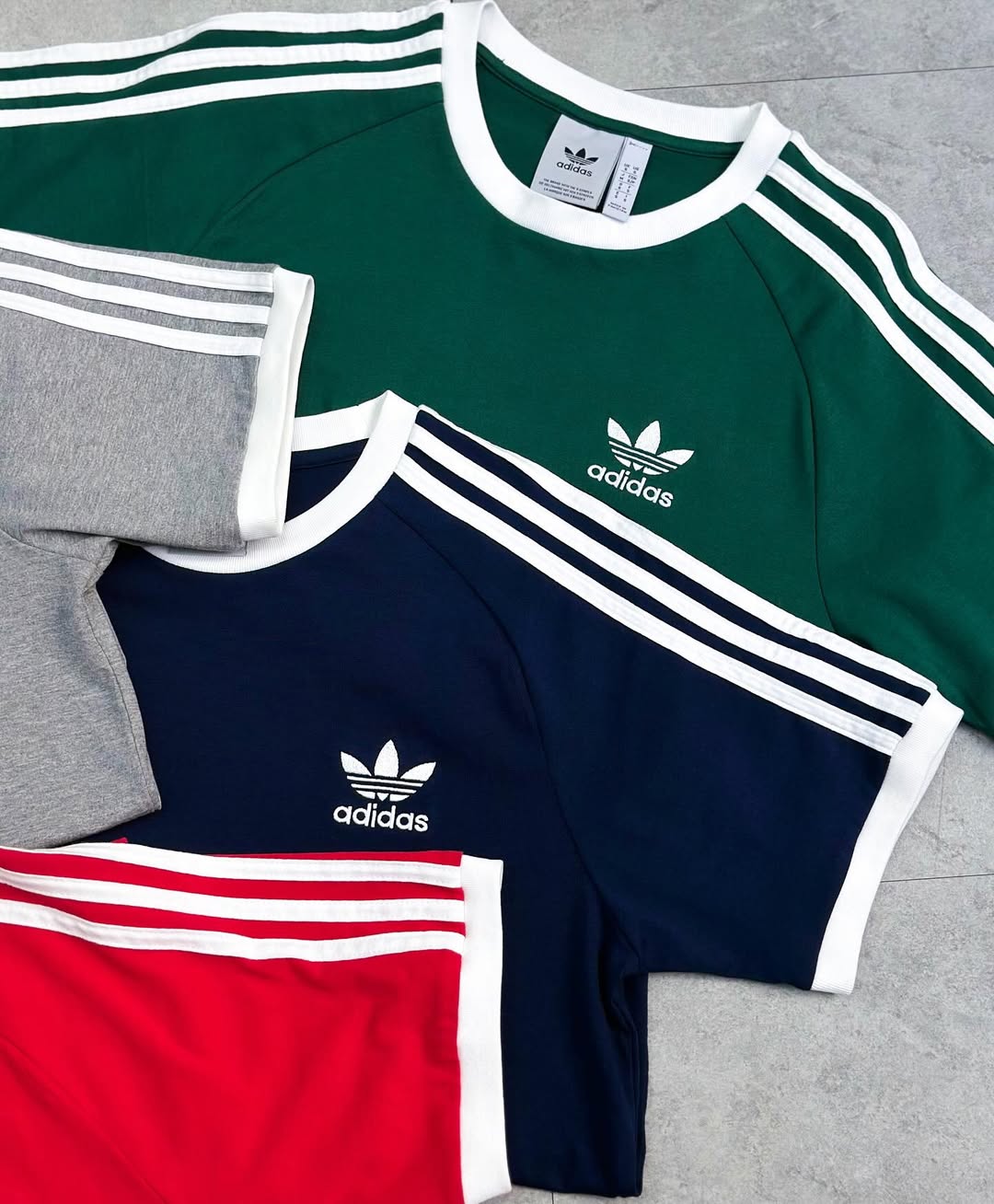 1867 - Áo Adidas Adicolor Classics Xám IA4848 [HÀNG CHÍNH HÃNG]