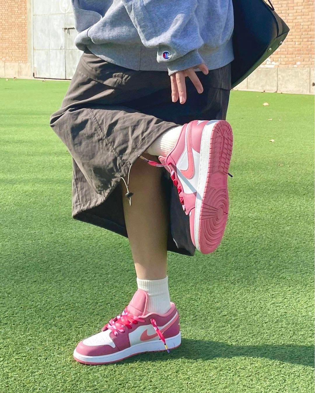 833 -  Giày Nike Air Jordan 1 Low GS Desert Berry 553560 616 [HÀNG CHÍNH HÃNG]