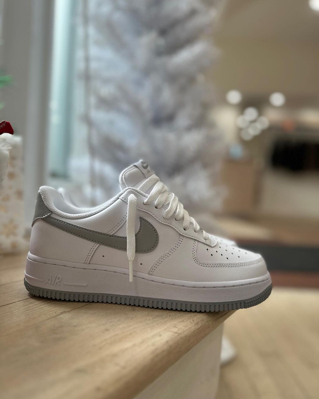 755 -  Giày Nike Air Force 1 White Light Smoke Grey FJ4146 100  [HÀNG CHÍNH HÃNG]