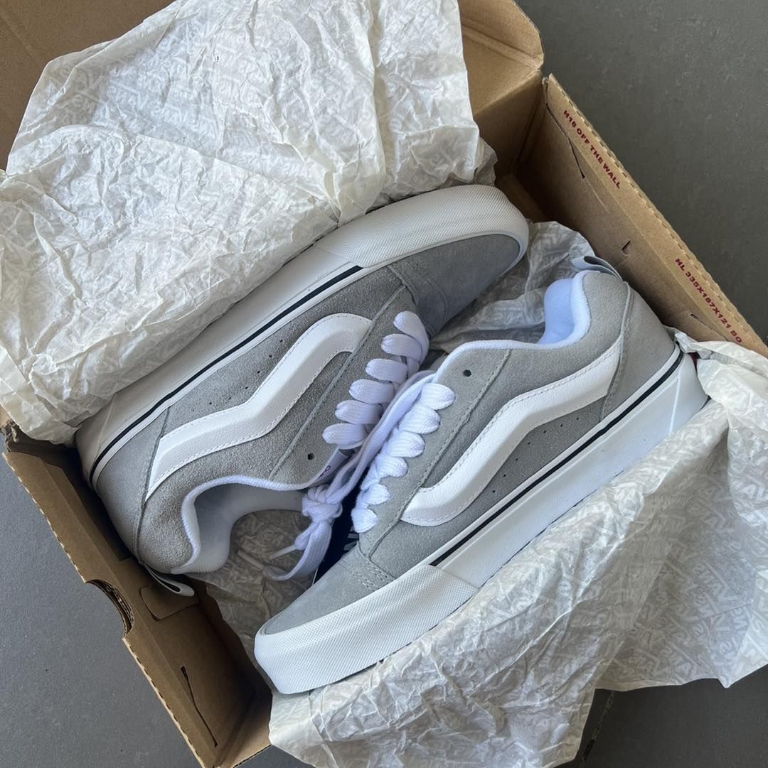 909 -  Giày Vans Knu Skool Grey - Code VN0009QCBGJ [HÀNG CHÍNH HÃNG]