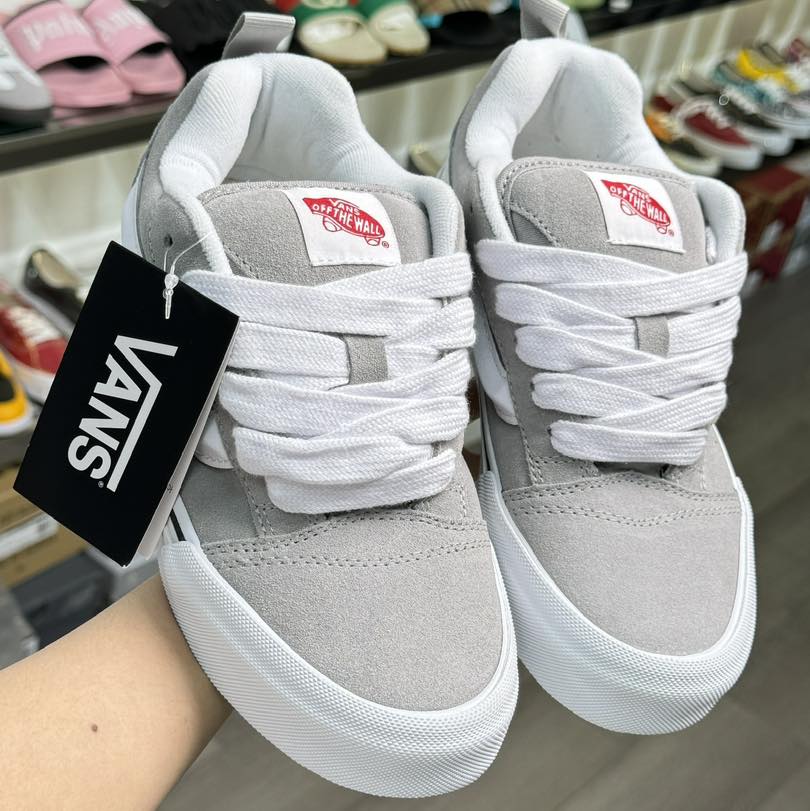 909 -  Giày Vans Knu Skool Grey - Code VN0009QCBGJ [HÀNG CHÍNH HÃNG]