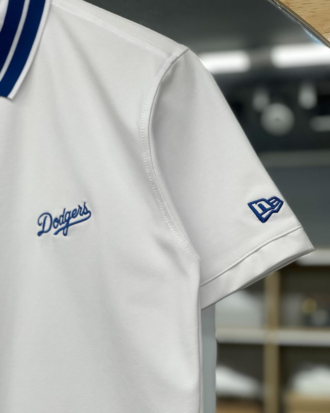 1141 - Áo Polo New Era LA Dodgers Embroidered - Trắng Cổ Xanh [HÀNG CHÍNH HÃNG]