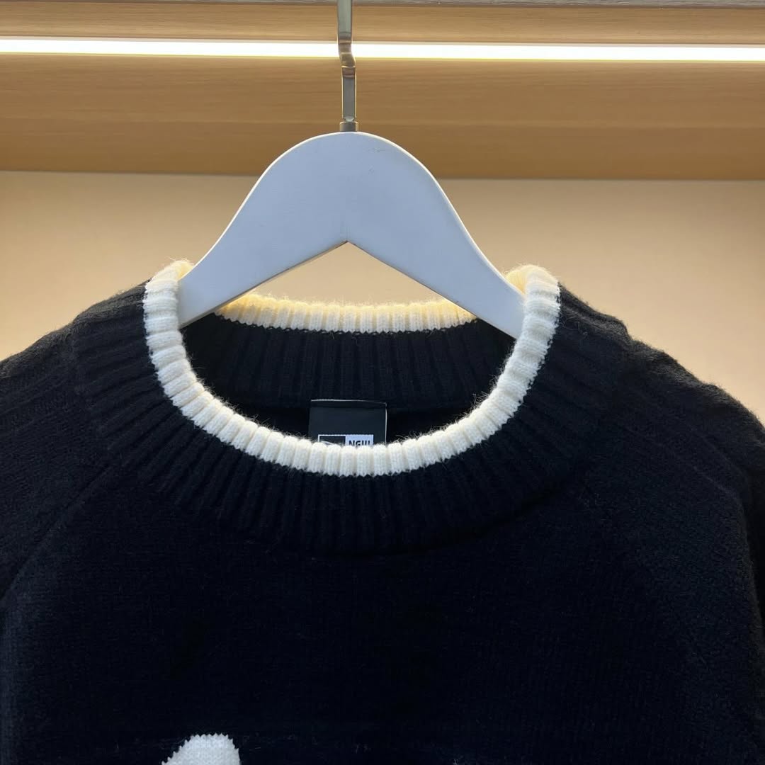 1984 - Áo Sweater New Era Knit NY Trắng Đen [HÀNG CHÍNH HÃNG]