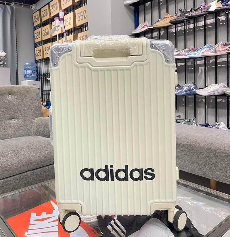 646 -  Vali Adidas Sticker Power - Size Cabin 22 Xách Tay - Trắng Kem [HÀNG CHÍNH HÃNG]