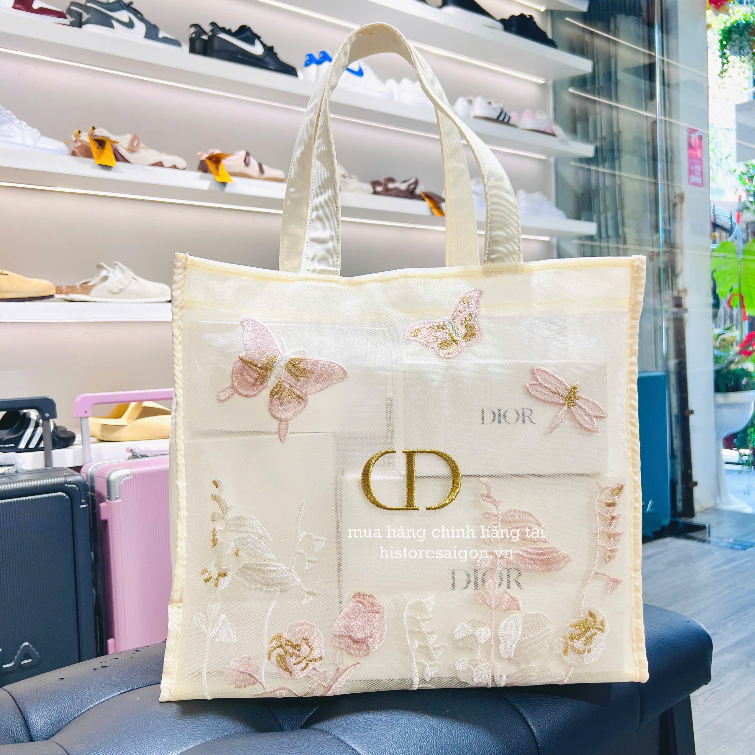 2743 - Túi Tote Dior Butterfly Gift Trắng Kem (Gift Hãng Tặng Khách) [HÀNG CHÍNH HÃNG]