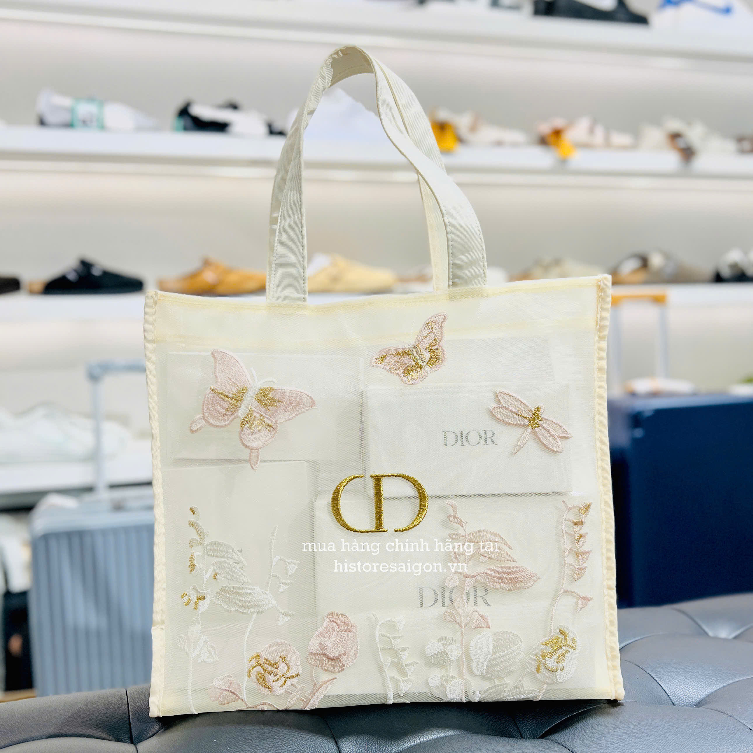 2743 - Túi Tote Dior Butterfly Gift Trắng Kem (Gift Hãng Tặng Khách) [HÀNG CHÍNH HÃNG]