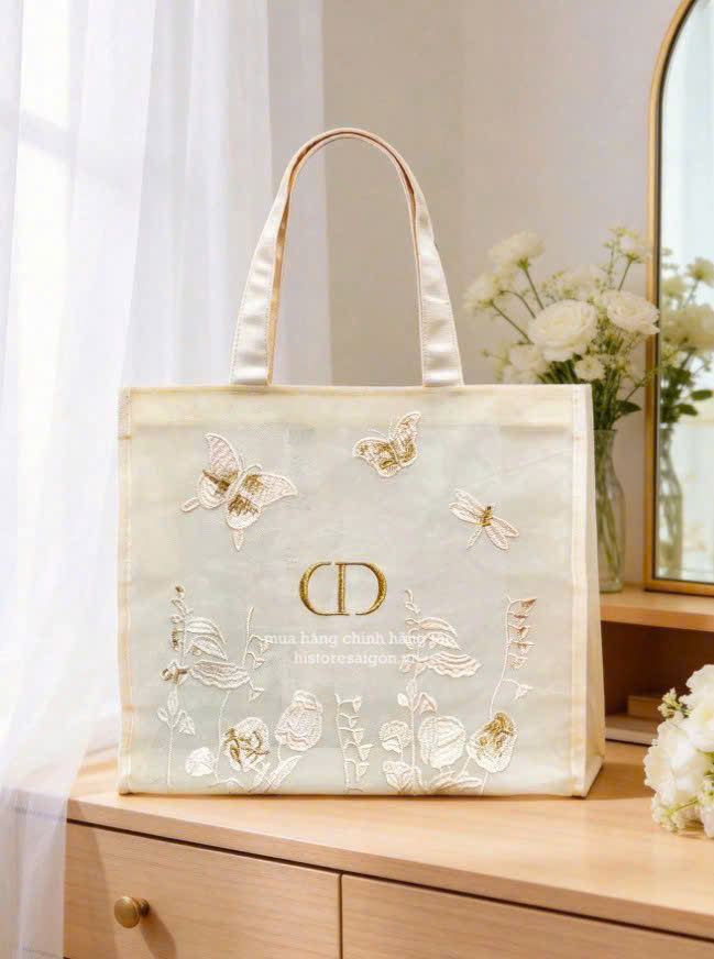 2743 - Túi Tote Dior Butterfly Gift Trắng Kem (Gift Hãng Tặng Khách) [HÀNG CHÍNH HÃNG]