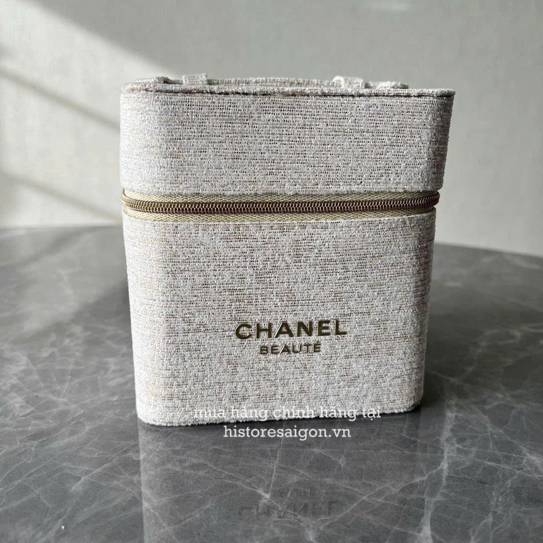 2186 - Túi Chanel Gift Beauty Pearl Case Champagne (Gift Hãng Tặng Khách) [HÀNG CHÍNH HÃNG]