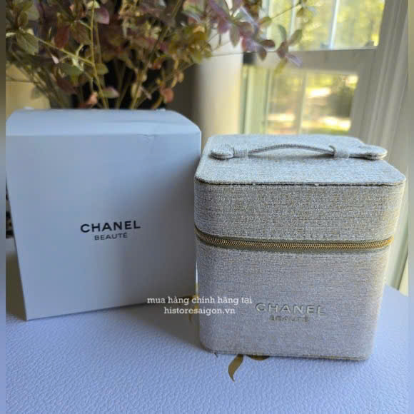 2186 - Túi Chanel Gift Beauty Pearl Case Champagne (Gift Hãng Tặng Khách) [HÀNG CHÍNH HÃNG]