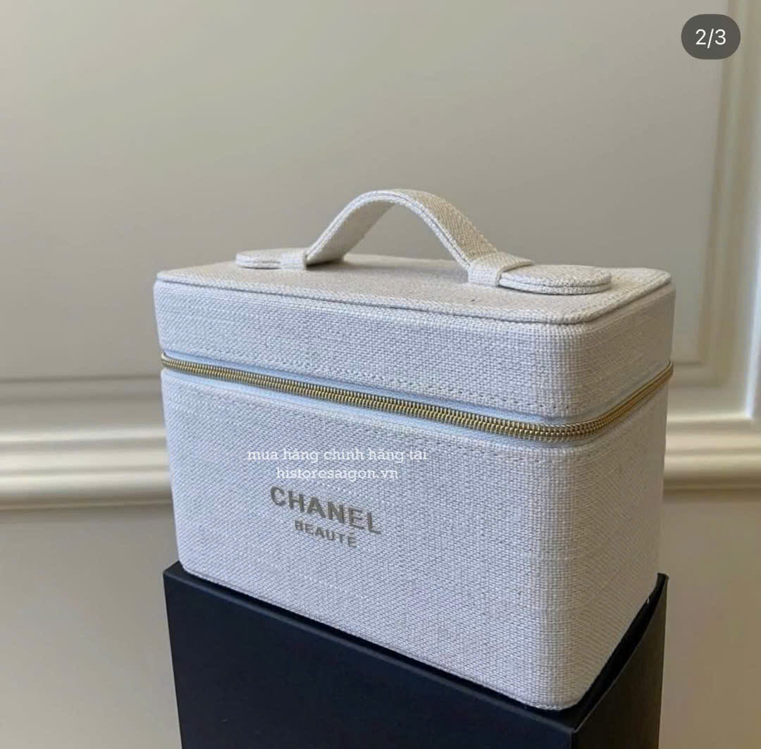 2218 - Túi Chanel Gift Beauty Vanity Chanel Beige (Gift Hãng Tặng Khách) [HÀNG CHÍNH HÃNG]