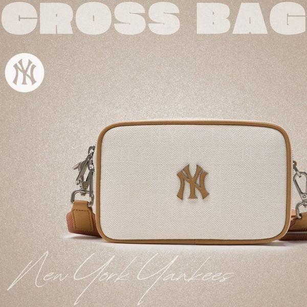 565 -  Túi MLB NY Monogram Chìm Mini - Trắng Kem viền Nâu - Code 3ACRS014N 50CRD [HÀNG CHÍNH HÃNG]
