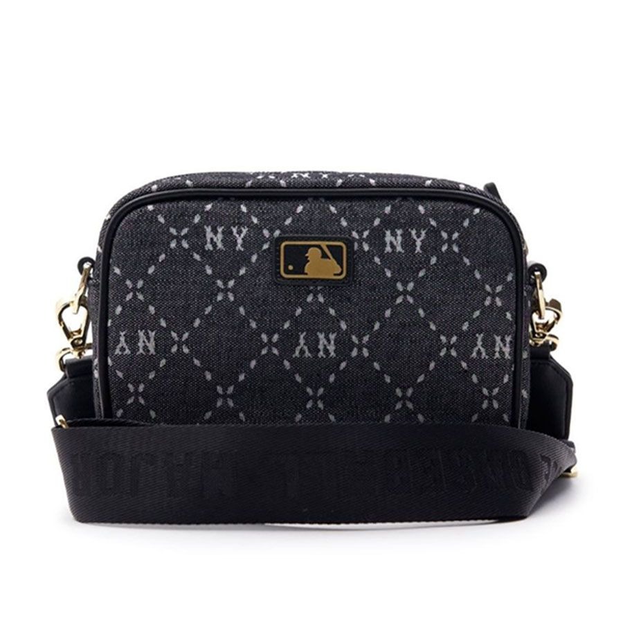 463 -  Túi Đeo Chéo MLB NY Monogram JQD - Đen Xám - Code 7ACRMD73N-50BKS [HÀNG CHÍNH HÃNG]