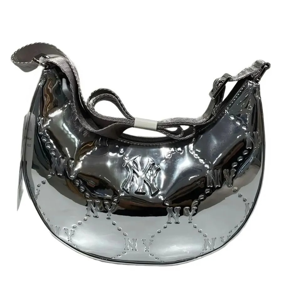 1156 - Túi kẹp nách MLB Classic Monogram Boho NY Yankees Shoulder Silver Bạc 7ACRMD75N - 50SIS  [HÀNG CHÍNH HÃNG]