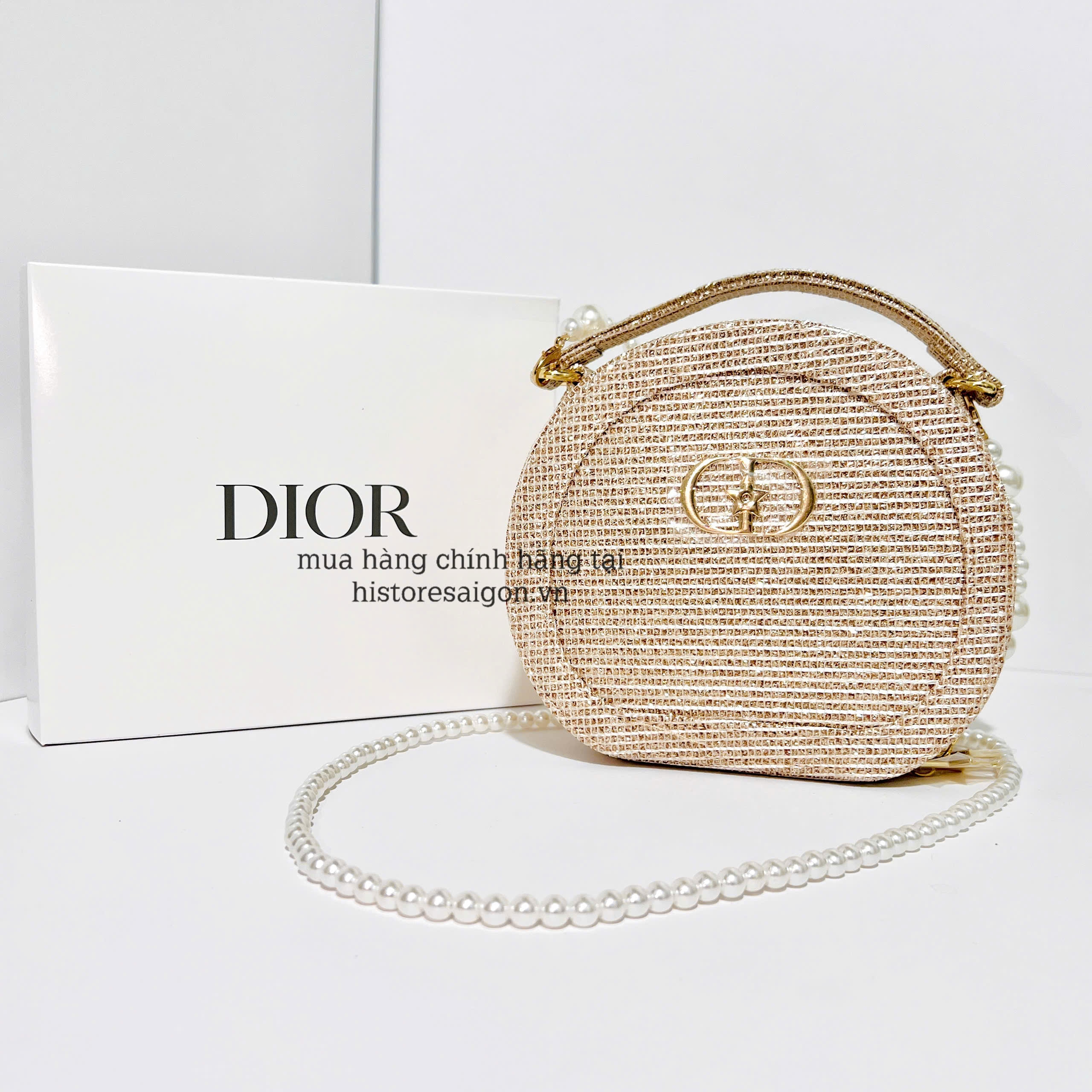 2079 - Túi Dior Gift Crystal Gold Woven Round Pouch - Dior Pouch Beauty Xmas Gift (Gift Hãng Tặng Khách) [HÀNG CHÍNH HÃNG]