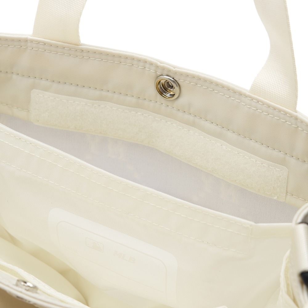 564 -  Túi MLB NY Monogram Sub Bag - Túi Đứng - Trắng Kem - Code 7AUBMD34N 50IVS [HÀNG CHÍNH HÃNG]