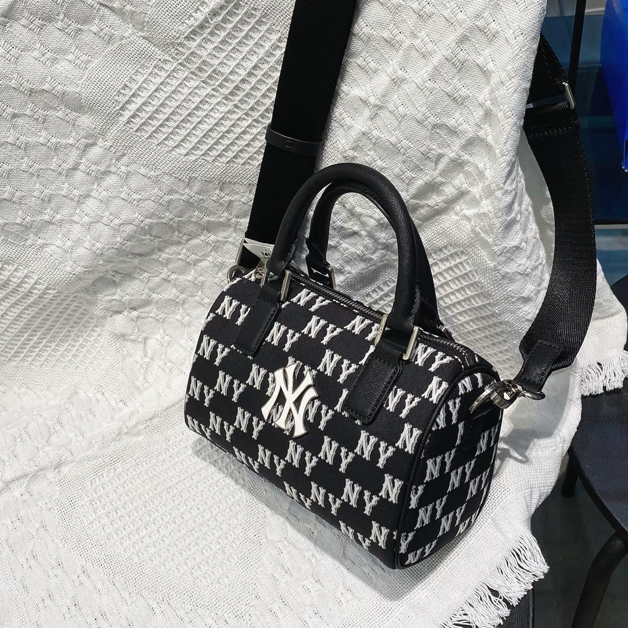 502 -  Túi MLB Classic Monogram Jacquard Boston Bag New York Yankees Black Monogram - Đen - Code 3ABWS013N-50BKS [HÀNG CHÍNH HÃNG]