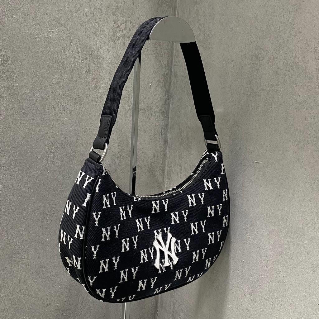 888 -  Túi MLB Monogram Jacquard Hobo Bag New York Yankees - Black - Kẹp nách - Code 3ABQS014N-50BKS [HÀNG CHÍNH HÃNG]