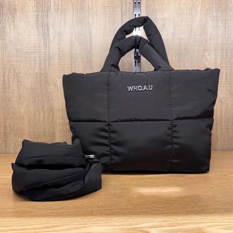 593 -  Túi Tote Nữ WHOAU Padded Square Tote Bag - Đen - WHBGD4V31A1999900 [HÀNG CHÍNH HÃNG]