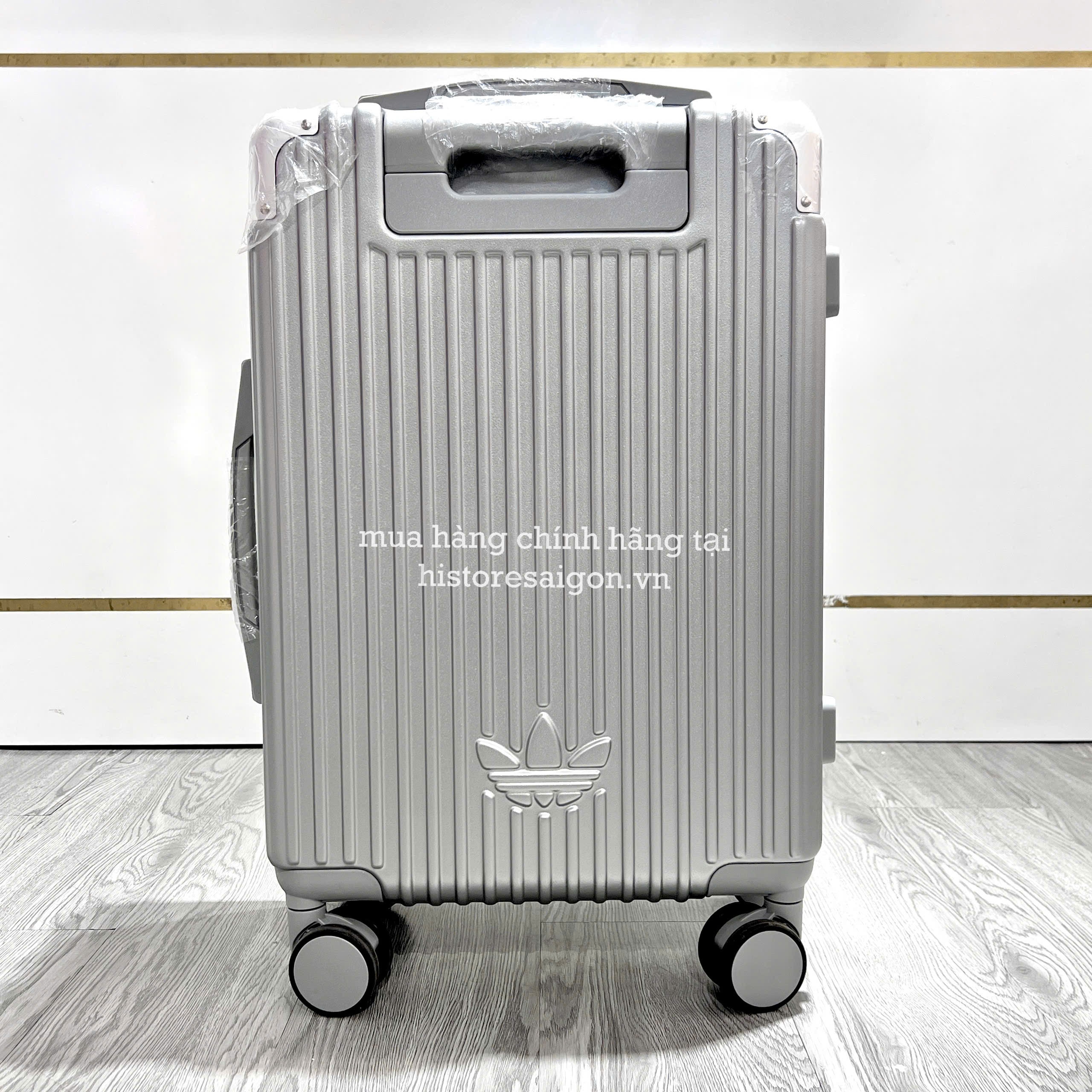 2712 - Vali Adidas Xách Tay Xám Size 22 Cabin 2026 Mang Lên Máy Bay [CHÍNH HÃNG]