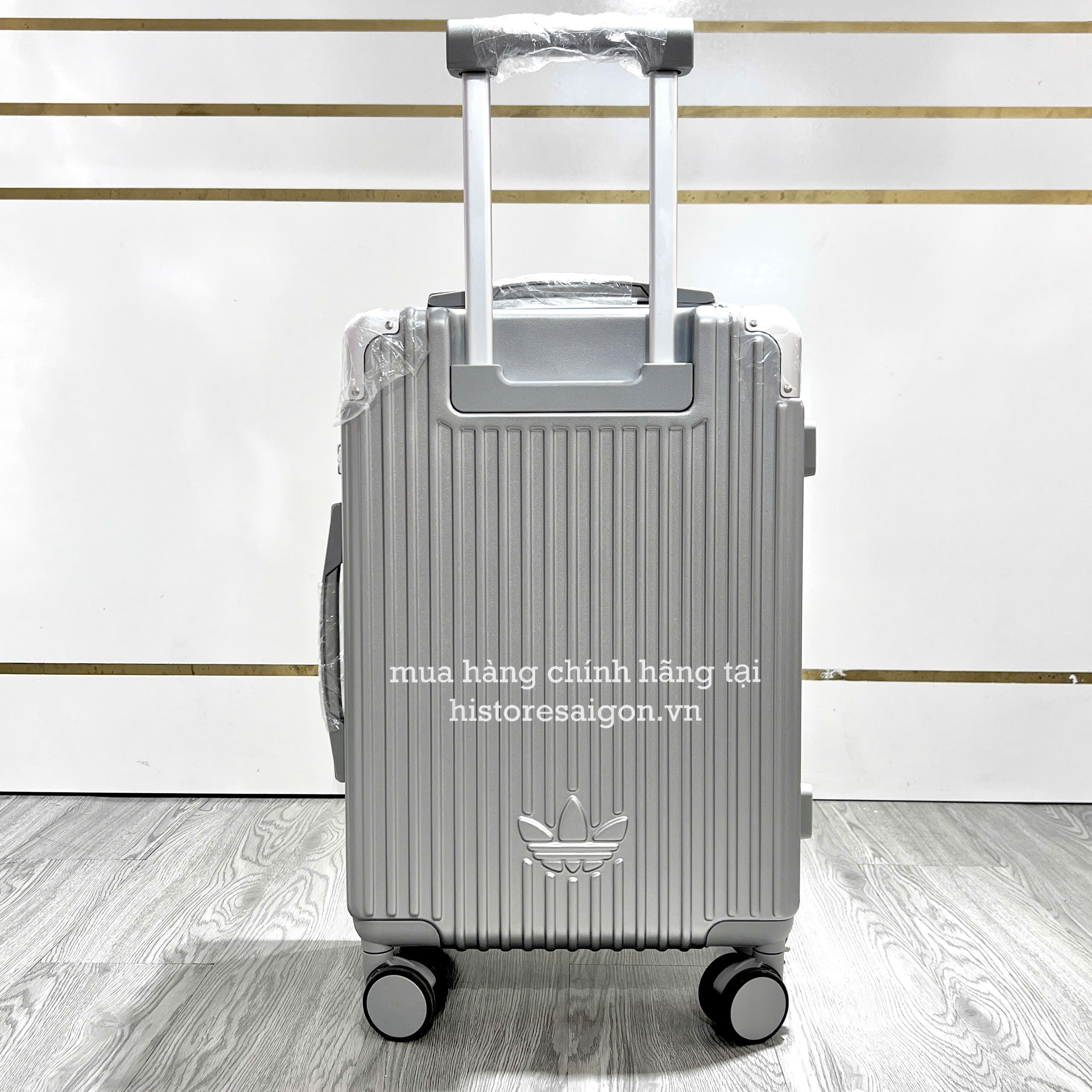 2712 - Vali Adidas Xách Tay Xám Size 22 Cabin 2026 Mang Lên Máy Bay [CHÍNH HÃNG]
