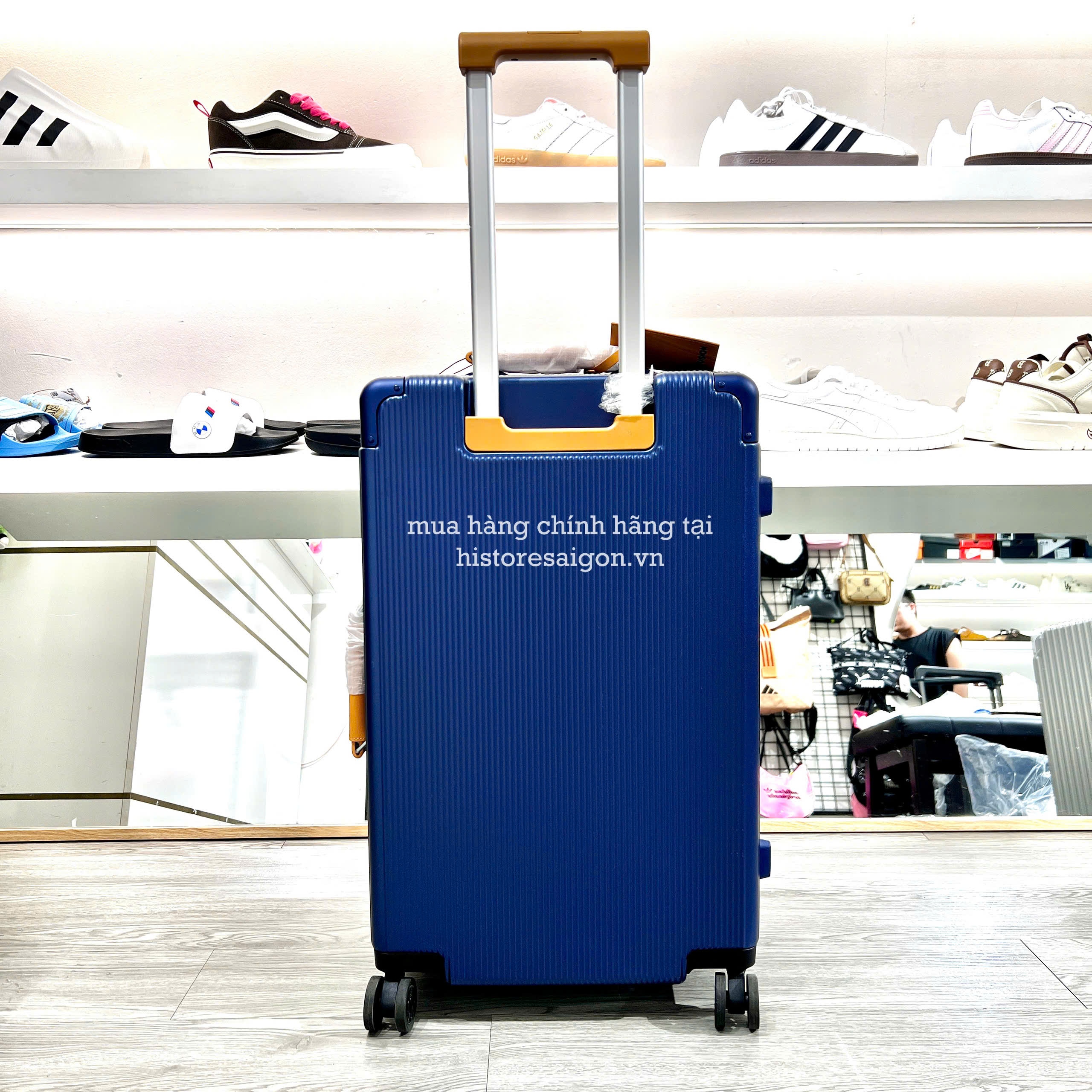 2728 - Vali Fila Xanh LV Size 24 Ký Gửi Embossed Logo [HÀNG CHÍNH HÃNG]