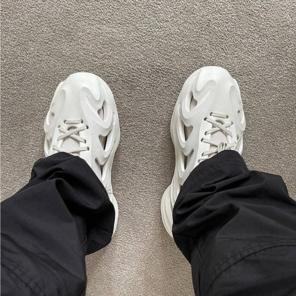 2622 - Giày Adidas AdiFOM Q White Grey IE7447 [HÀNG CHÍNH HÃNG]