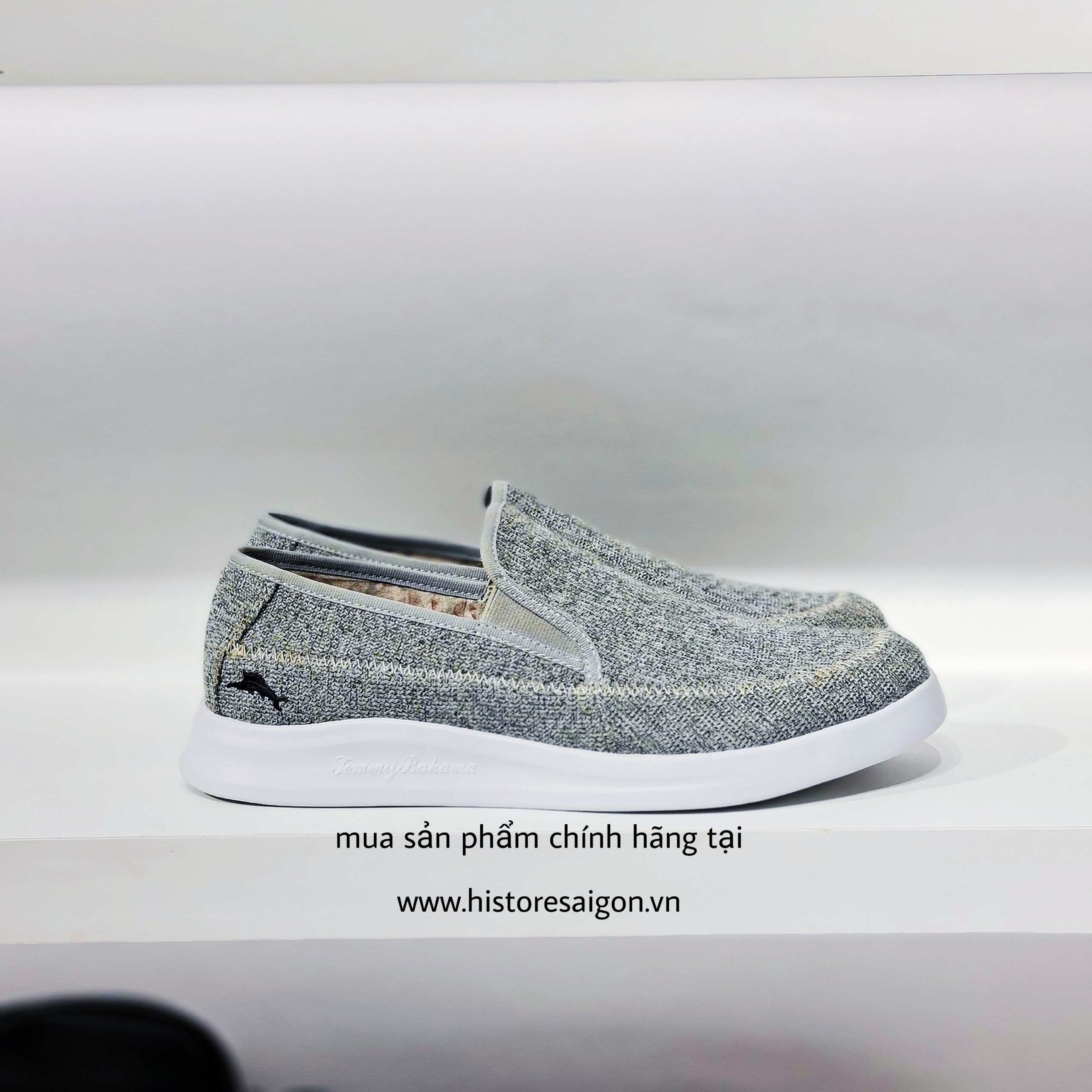 116 -  Giày lười đế bằng Tommy Bahama Relaxology [HÀNG CHÍNH HÃNG]