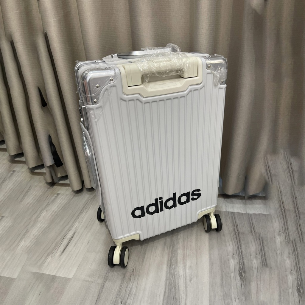 646 -  Vali Adidas Sticker Power - Size Cabin 22 Xách Tay - Trắng Kem [HÀNG CHÍNH HÃNG]