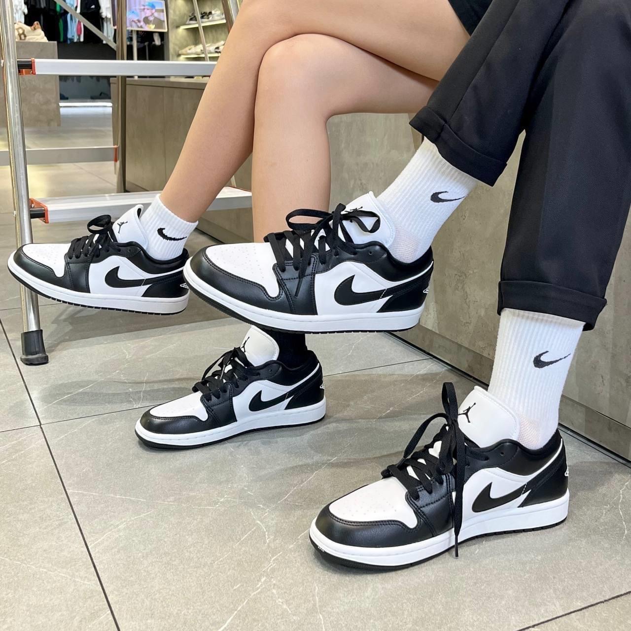 256 -  Giày Nike Air Jordan 1 Low Panda DC0774 101 [HÀNG CHÍNH HÃNG]