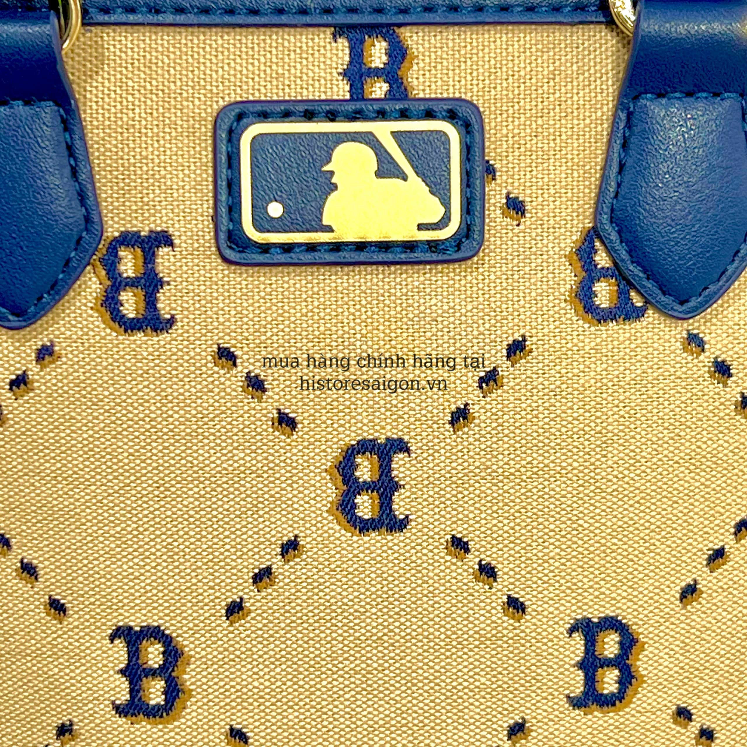 535 -  Túi MLB Big B Monogram - Phonebag Dọc - Nâu - Code 7ACRMD34N 43BGS [HÀNG CHÍNH HÃNG]