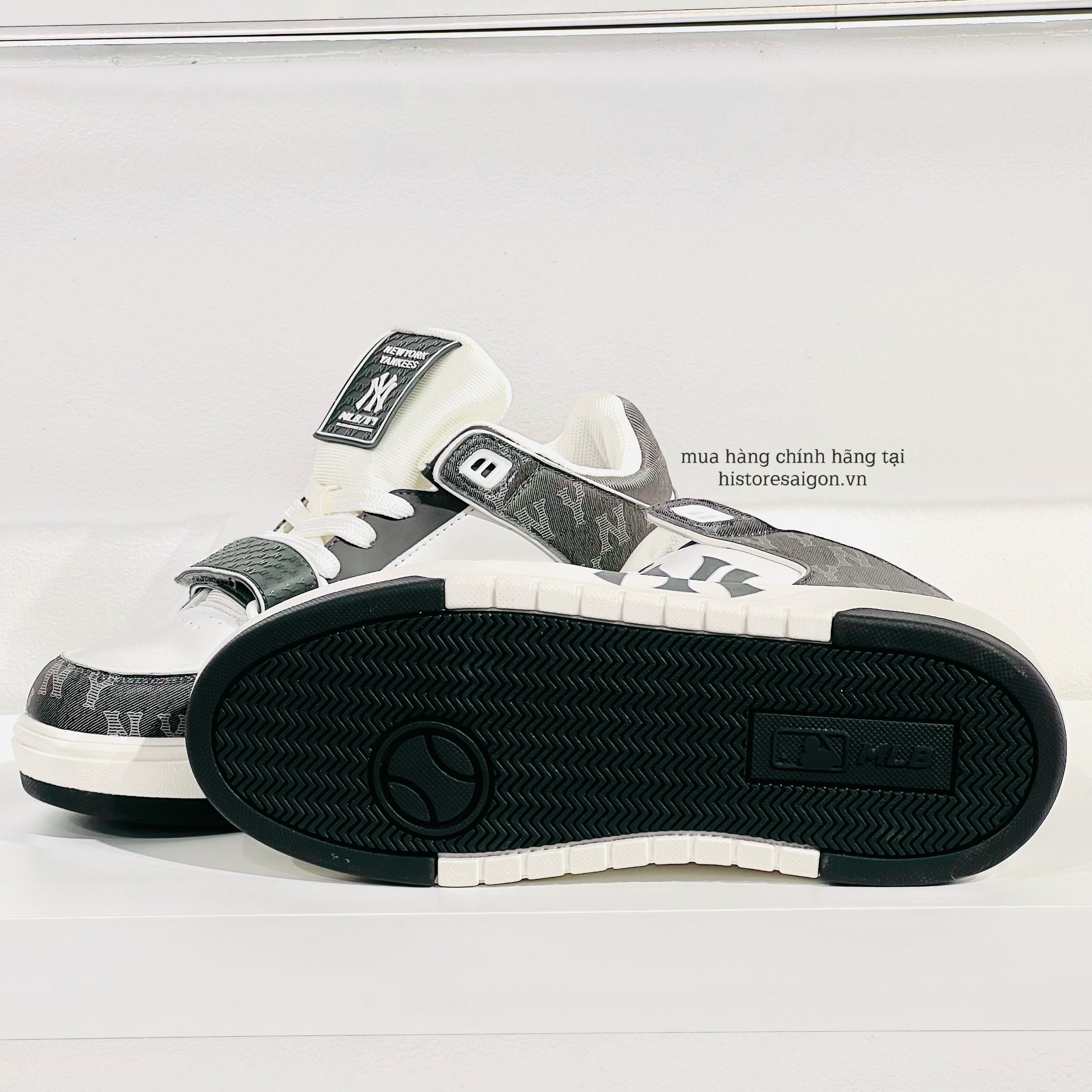 522 -  Giày MLB Liner Mid Monogram NY - Xám Đen - Code 3ASXCDN3N-50BKS [HÀNG CHÍNH HÃNG]