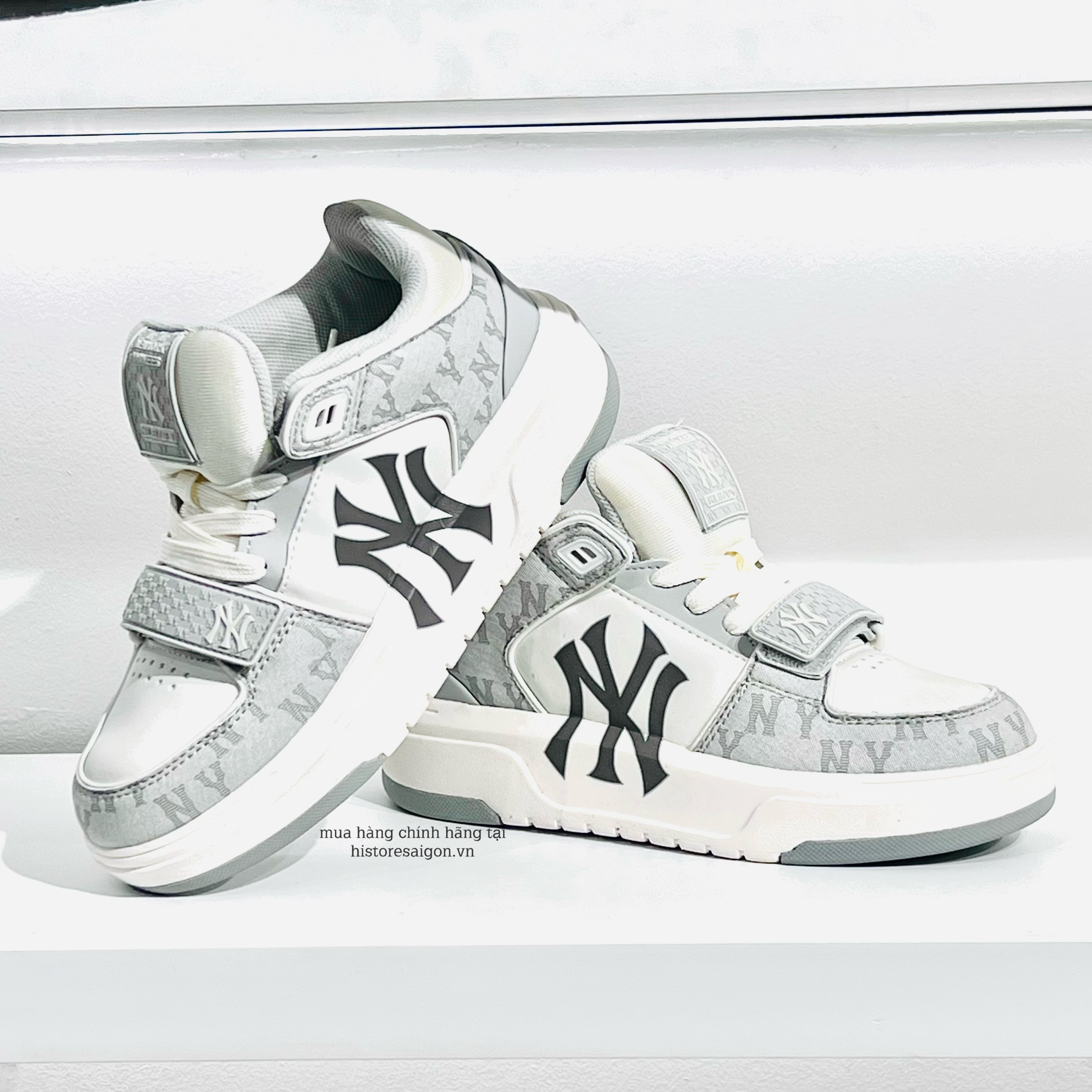 536 -  Giày MLB Liner Mid Monogram NY - Trắng Xám - Code 3ASXCDN3N-50GRS [HÀNG CHÍNH HÃNG]